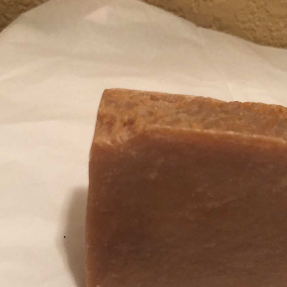 New unused Antique Sandalwood Handmade Soap. The bar is approximately 5 ounces. - Picture 10 of 16